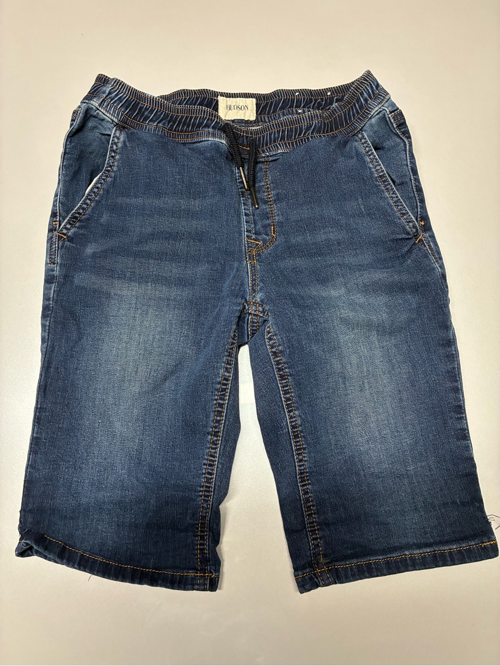Hudson Cutoff Elastic Waist Jogger Style Denim Jean Shorts. Kids Size M